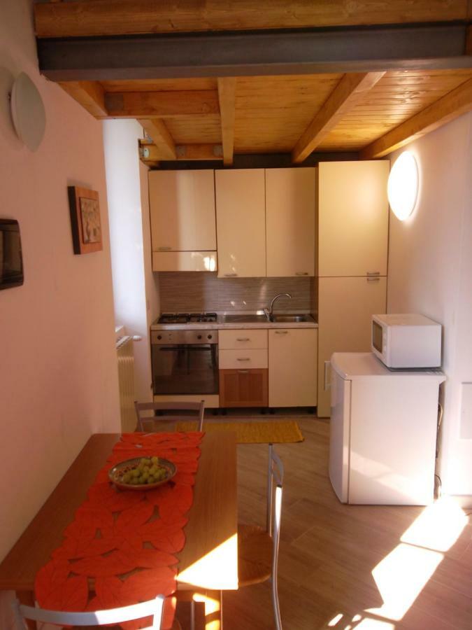 Vesna Loft In Luino公寓 外观 照片